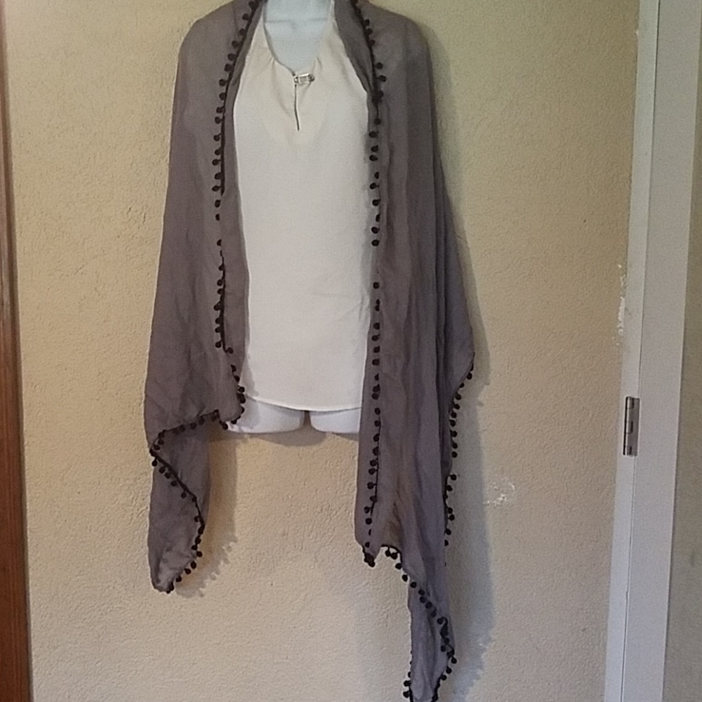 Pompom sarong scarf kimono wrap shawl coverup - Picture 2 of 7